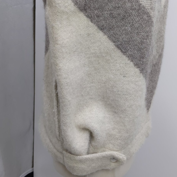 Alafoss Icewool woven vest-sz one size - Picture 4 of 7